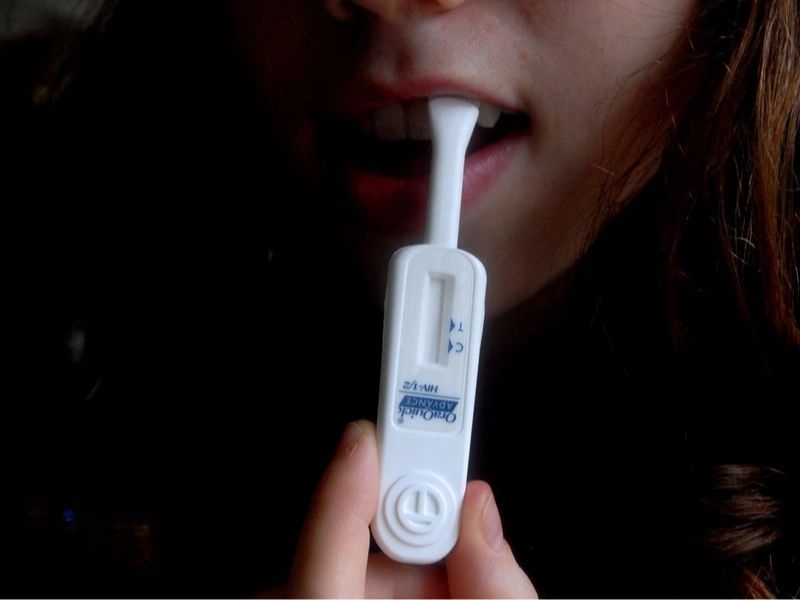 Test HIV bằng nước bọt tại nhà là phương pháp đơn giản, nhanh chóng và dễ thực hiện