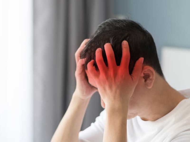 Phù não hoặc tăng áp lực nội sọ không nên truyền dịch tùy tiện vì dễ gây chèn ép não