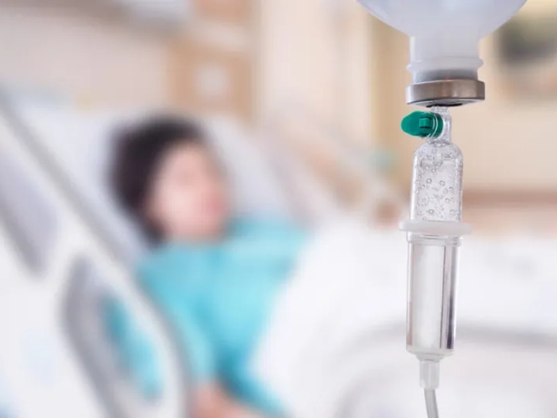 Mất nước hoặc mất máu nhiều cần truyền dịch kịp thời để bù nhanh và đảm bảo an toàn